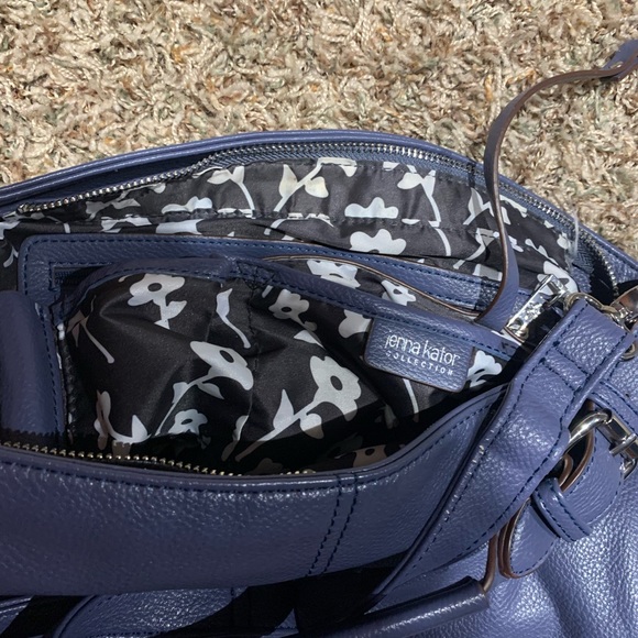 EUC Jenna Kator purse hobo crossbody I would say. Beautiful color ~ADORABLE!!~ - Picture 5 of 15